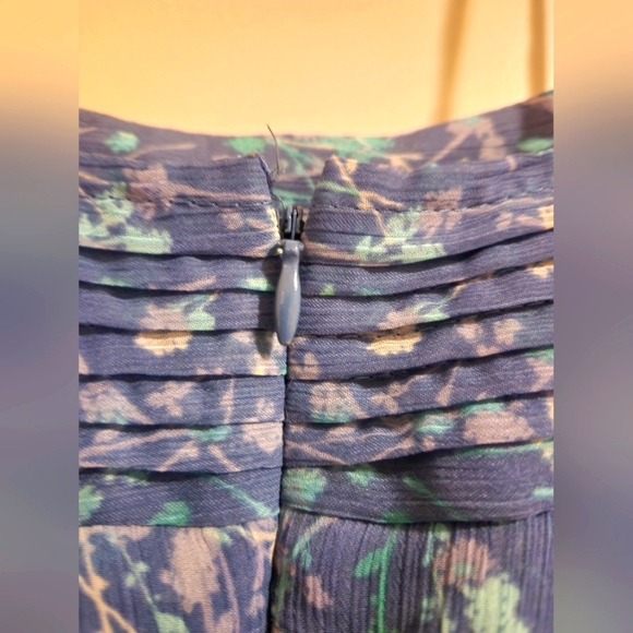 💥2/$30💥 Lauren Conrad Blue Floral Mini Sundress - Picture 4 of 13